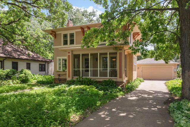 3015 E Minnehaha Parkway, Minneapolis, MN 55417