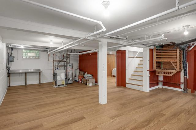 3015 E Minnehaha Parkway, Minneapolis, MN 55417