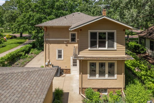 3015 E Minnehaha Parkway, Minneapolis, MN 55417