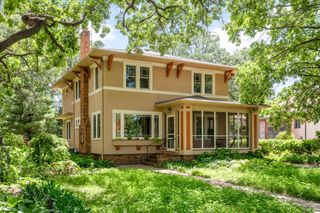 3015 E Minnehaha Parkway, Minneapolis, MN 55417