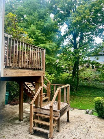 6372 Savannah Avenue, Cincinnati, OH 45224