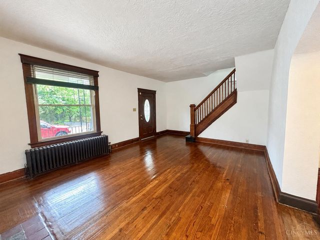 6372 Savannah Avenue, Cincinnati, OH 45224