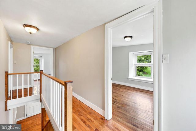 1255 VALLEY RD, Coatesville, PA 19320