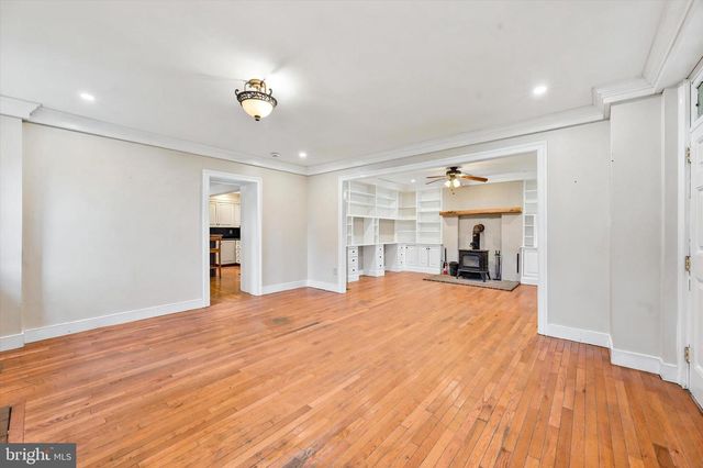 1255 VALLEY RD, Coatesville, PA 19320