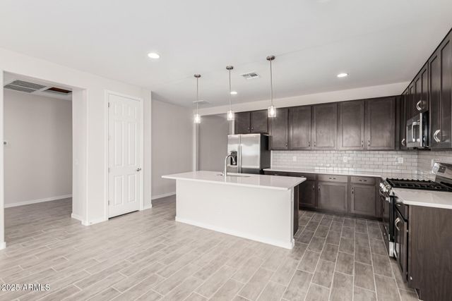 40519 W WADE Drive, Maricopa, AZ 85138