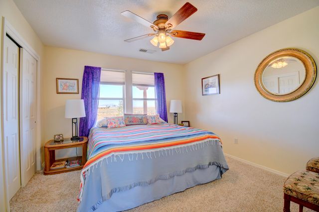 22 Recato Loop, Belen, NM 87002