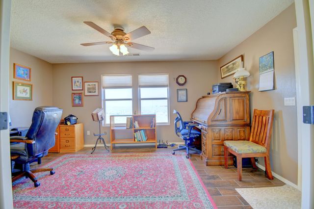 22 Recato Loop, Belen, NM 87002