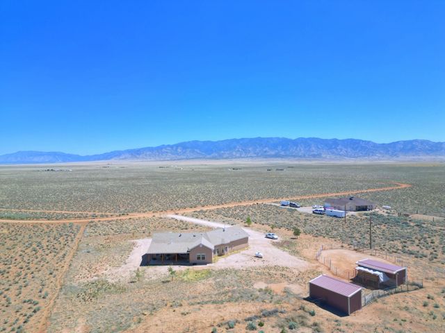 22 Recato Loop, Belen, NM 87002