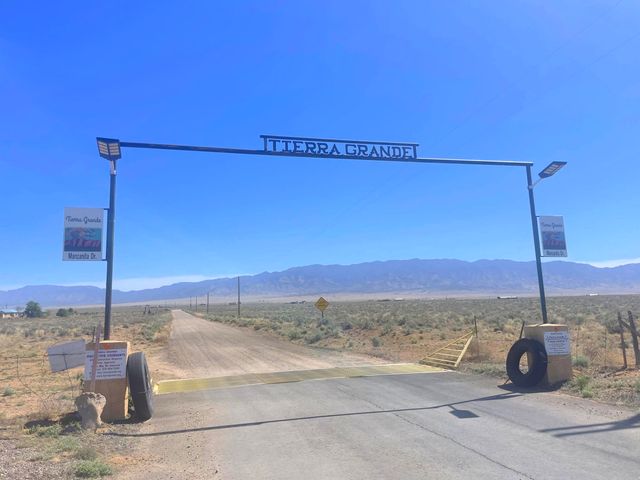 22 Recato Loop, Belen, NM 87002