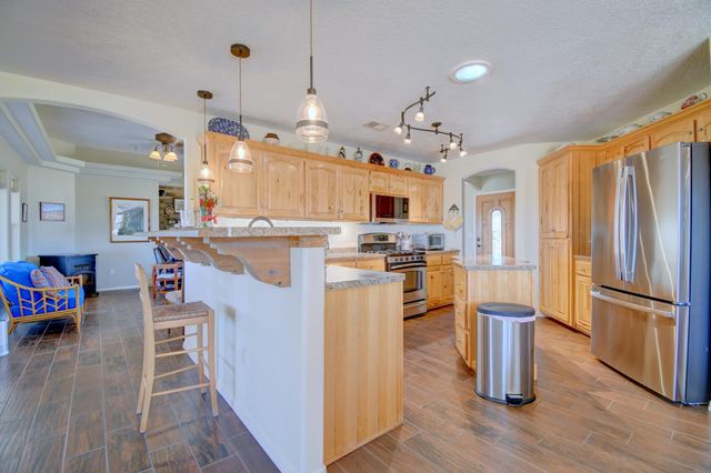22 Recato Loop, Belen, NM 87002