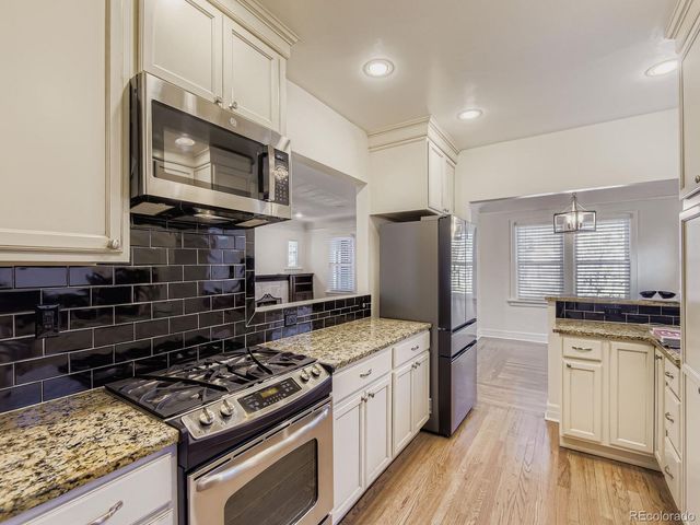 3334 W 37th Avenue, Denver, CO 80211