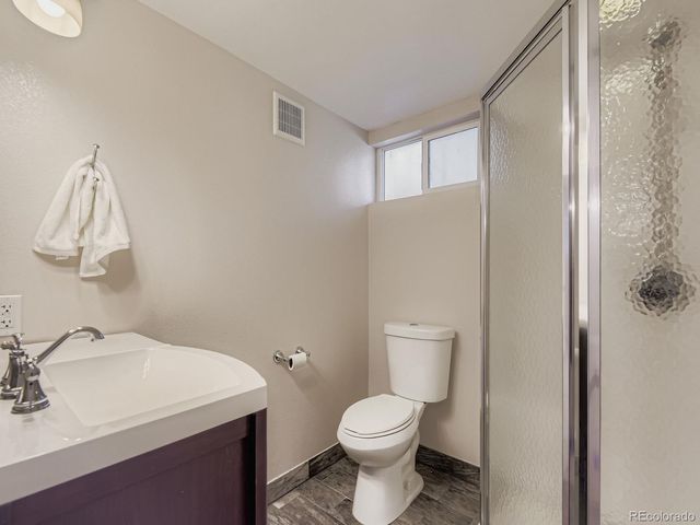 3334 W 37th Avenue, Denver, CO 80211