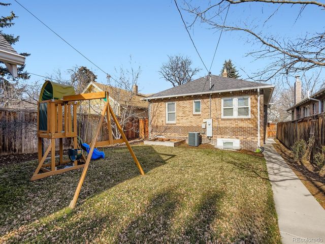 3334 W 37th Avenue, Denver, CO 80211