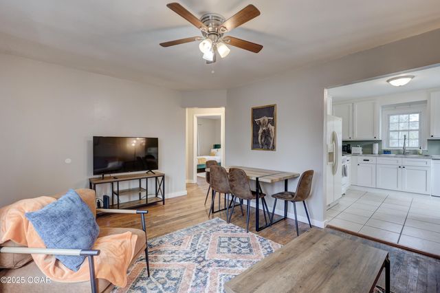 1713 Indiana Avenue, Joplin, MO 64804