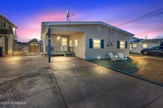 21 Lake Michigan Drive, Little Egg Harbor, NJ 08087