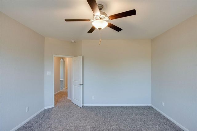 520 Republic DR, Liberty Hill, TX 78642