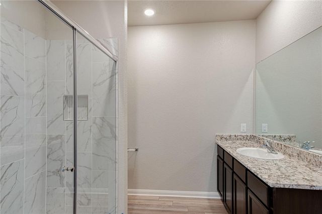 520 Republic DR, Liberty Hill, TX 78642