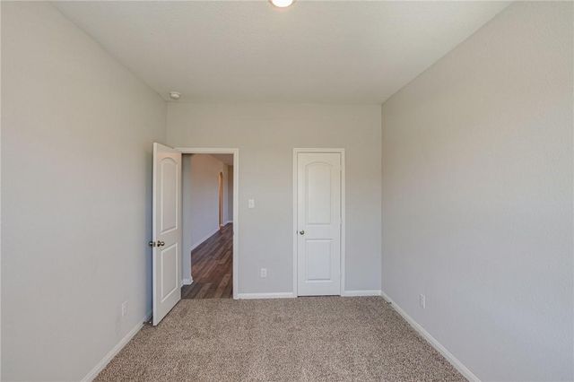 520 Republic DR, Liberty Hill, TX 78642