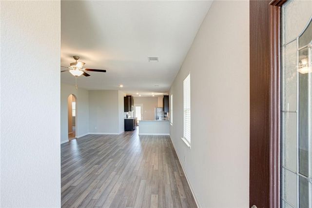 520 Republic DR, Liberty Hill, TX 78642