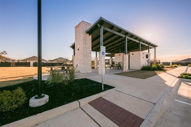 520 Republic DR, Liberty Hill, TX 78642