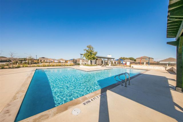 520 Republic DR, Liberty Hill, TX 78642