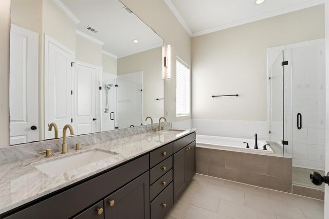 2117 Naomi Street B, Houston, TX 77054