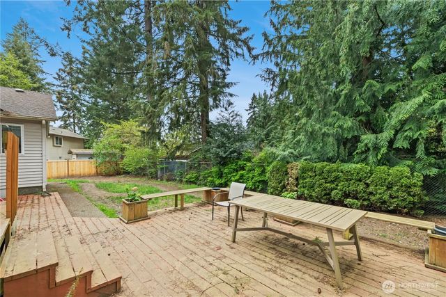 10833 32nd Drive SE, Everett, WA 98208