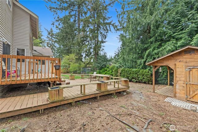 10833 32nd Drive SE, Everett, WA 98208