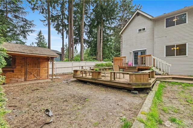 10833 32nd Drive SE, Everett, WA 98208