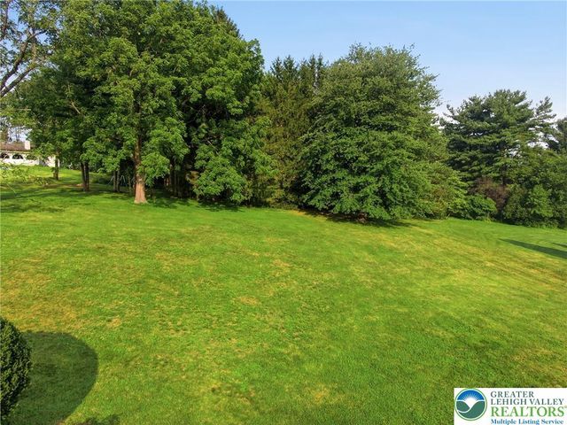 4673 Steven Lane, Lehigh Twp, PA 18088