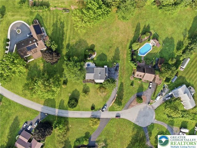 4673 Steven Lane, Lehigh Twp, PA 18088