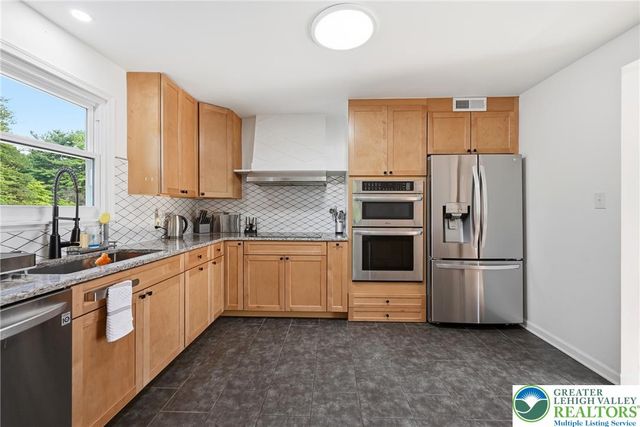 4673 Steven Lane, Lehigh Twp, PA 18088