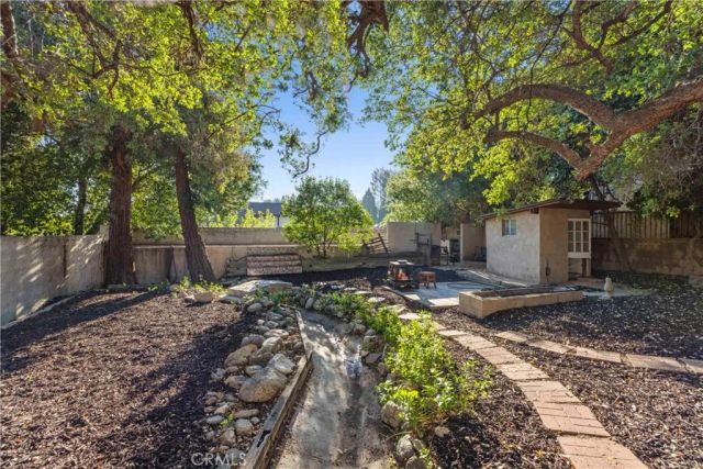 25048 Wheeler, Newhall, CA 91321