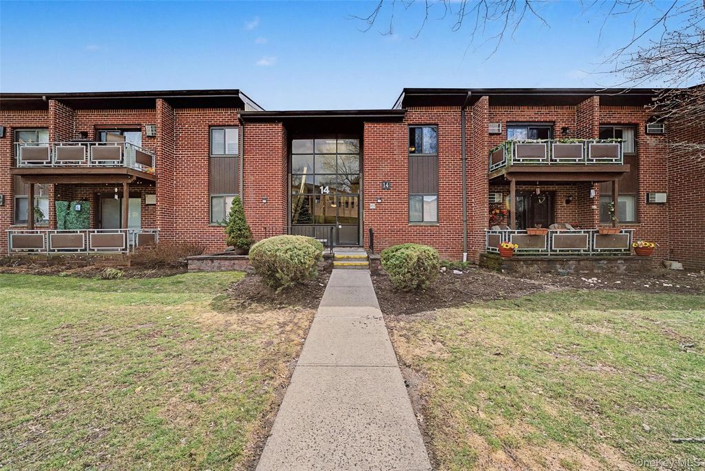 14 Charles Lane 2D, Pomona, NY 10970