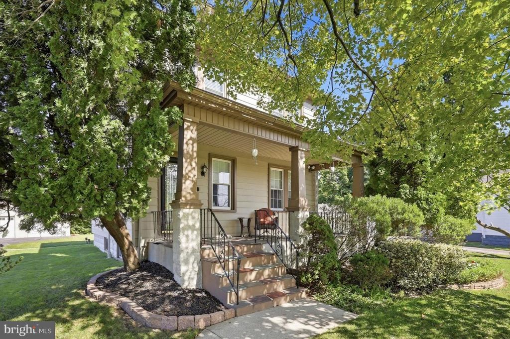 136 DAVID RD, KING OF PRUSSIA, PA 19406 — exterior