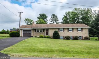 103 HARMON PL, Stephens City, VA 22655