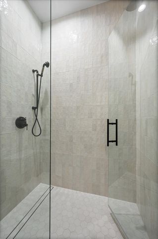 529 N Hartland Court, Chicago, IL 60622