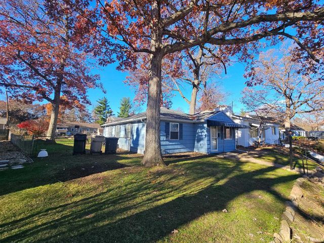 2237 Hollywood Place Street, South Bend, IN 46616