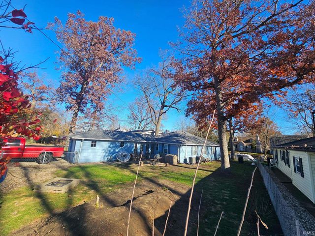 2237 Hollywood Place Street, South Bend, IN 46616