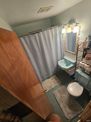 2237 Hollywood Place Street, South Bend, IN 46616