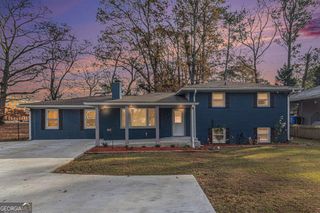 187 Hamilton E Holmes Drive NW, Atlanta, GA 30318