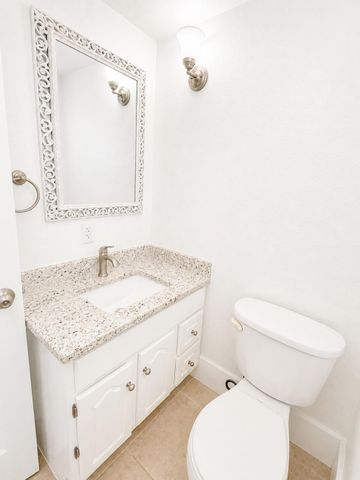 887 Crystal Lake Drive, Pompano Beach, FL 33064