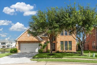 17926 Sugarloaf Bay Drive, Cypress, TX 77429
