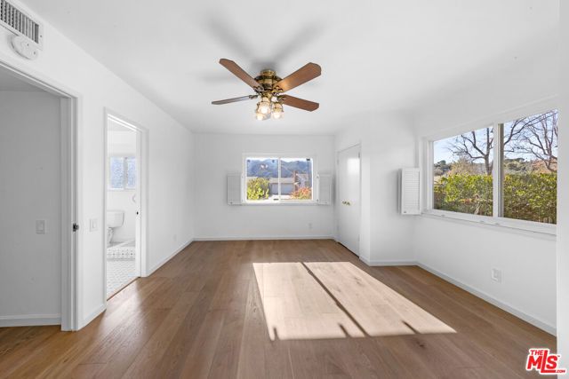 9413 La Reina Place, Tujunga (los Angeles), CA 91042