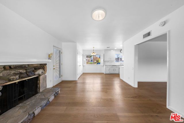 9413 La Reina Place, Tujunga (los Angeles), CA 91042