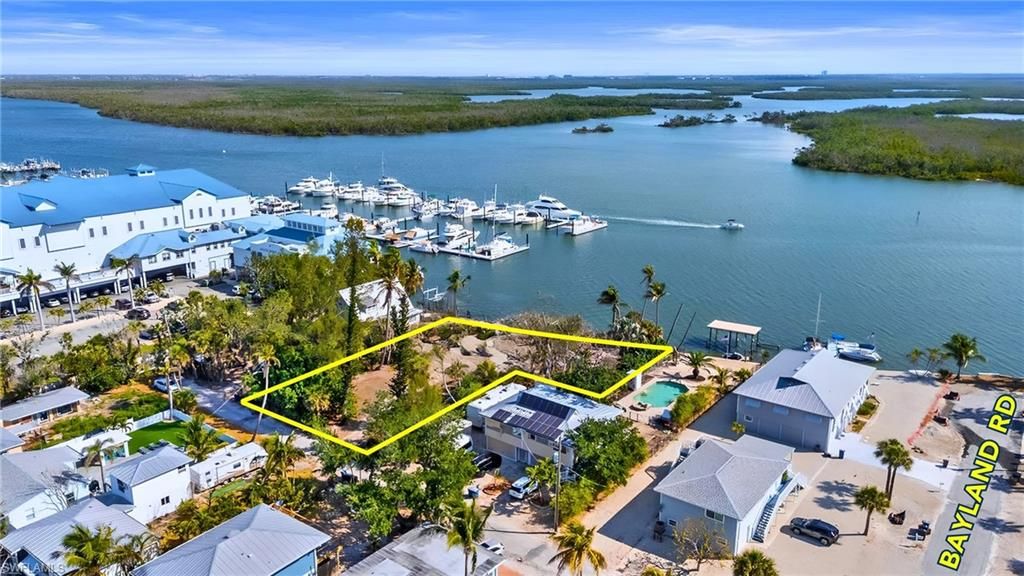 4851 Dolphin LN, FORT MYERS BEACH, FL 33931 — photo 4