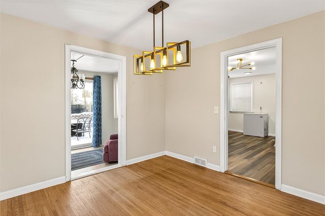 226 Peart Avenue, Irondequoit, NY 14622