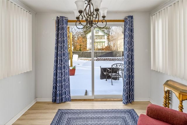 226 Peart Avenue, Irondequoit, NY 14622