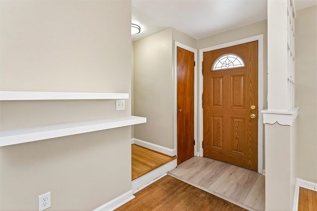 226 Peart Avenue, Irondequoit, NY 14622