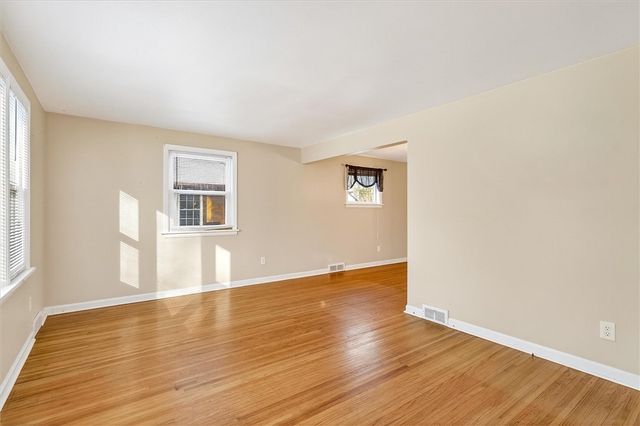 226 Peart Avenue, Irondequoit, NY 14622